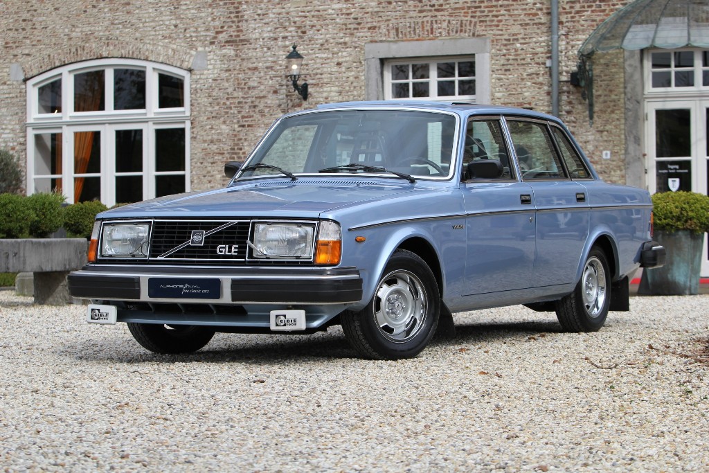 VOLVO 244 1979-volvo-244-2-1-gle-auto-petrol occasion - Le Parking